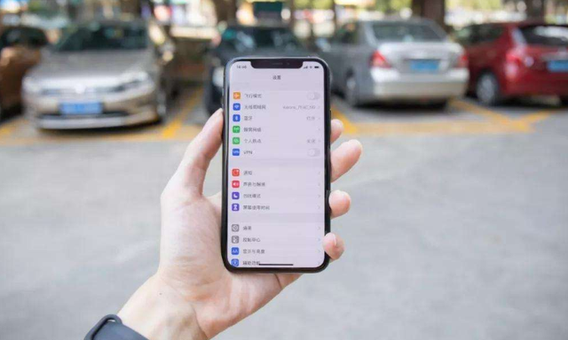 为什么苹果手机信号那么差苹果手机为什么打电话2个手机都响