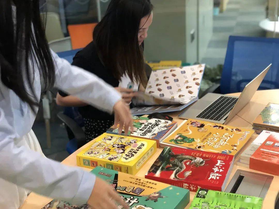 苹果游戏推荐过关版
:图书捡漏：教辅类兴趣类图书出版社直发，1-3折买到手软！